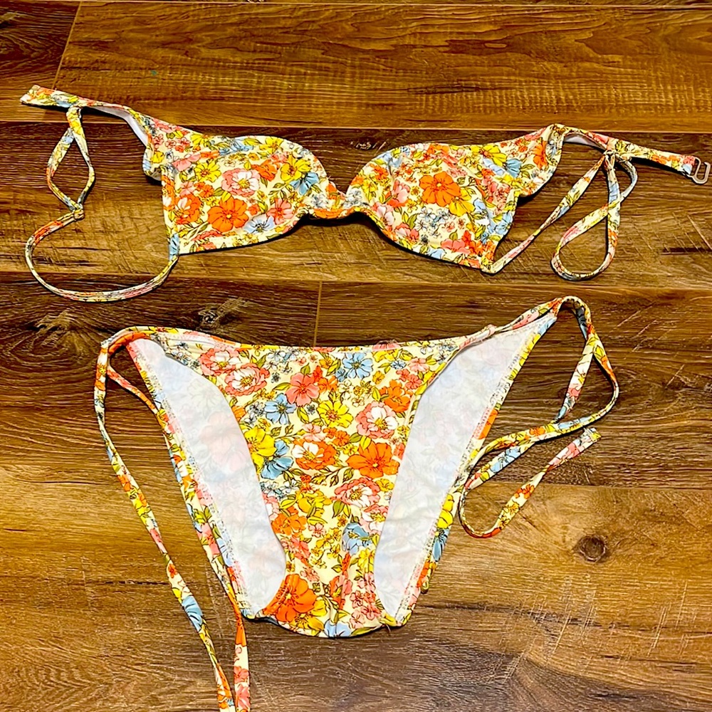I am selling a bikini with flowers on them